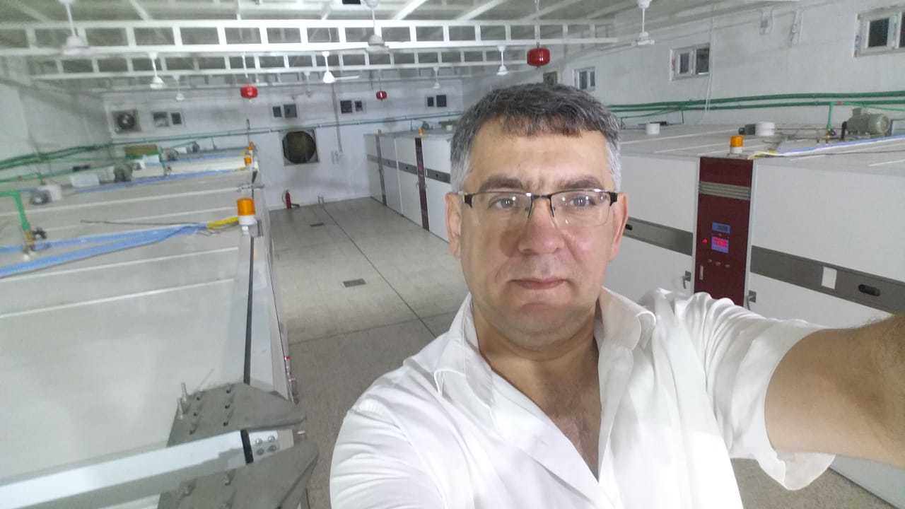 บล็อกบริษัทล่าสุดเกี่ยวกับ อิรักมุ่งเน้นการประหยัดพลังงานและความเสถียรของความร้อนด้วยตู้ฟักไข่แบบขั้นตอนเดียว 10 ตู้