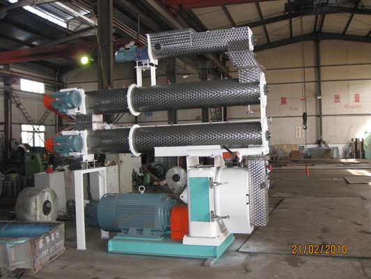 ซื้อ 18 132kw Ring Die Wood Pellet Machine อุปกรณ์โรงสี online manufacture